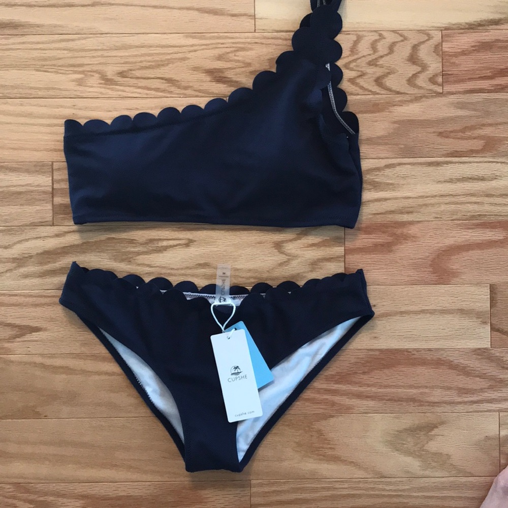 Cupshe One Shoulder Bikini Set